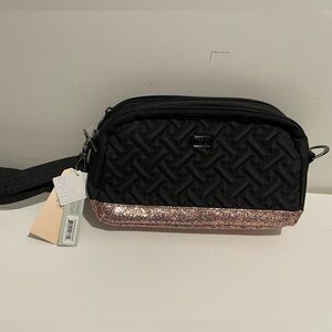 Lug Brand Punter Crossbody Bag Black Rose Gold Glitter NWT Purse Metallic
